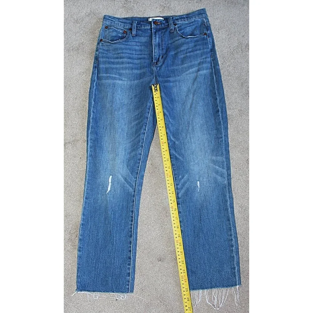 Madewell - High Rise, Slim Crop Boy Jean - Raw Hem Edition in Medium Wash, 27 - Picture 9 of 10